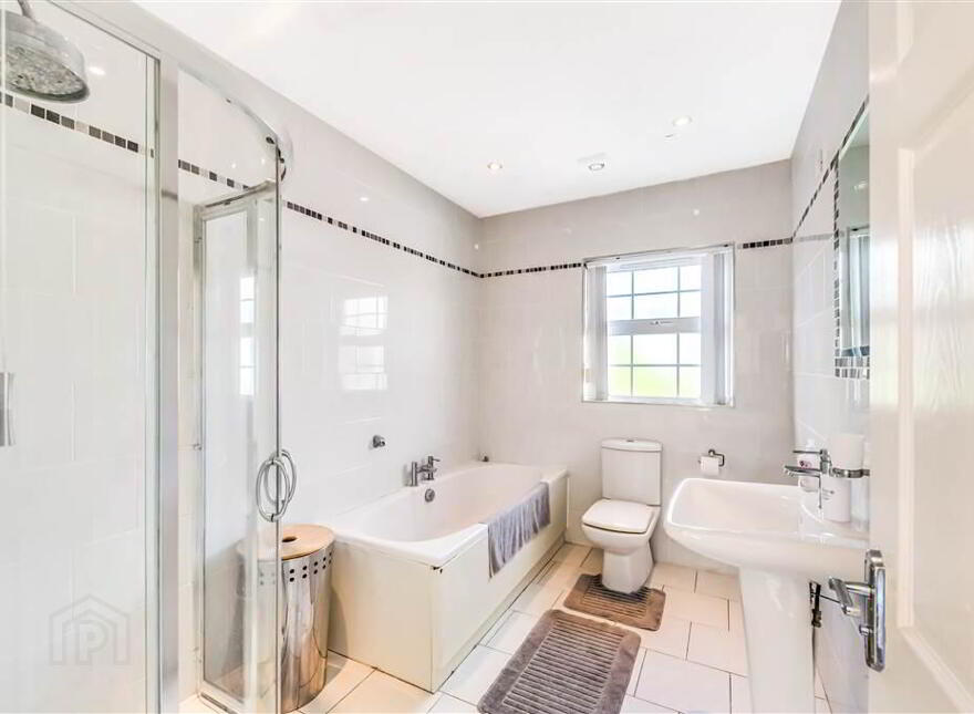 10 Mount Eagles Link, Stewartstown Road, Belfast, BT17 0FY
