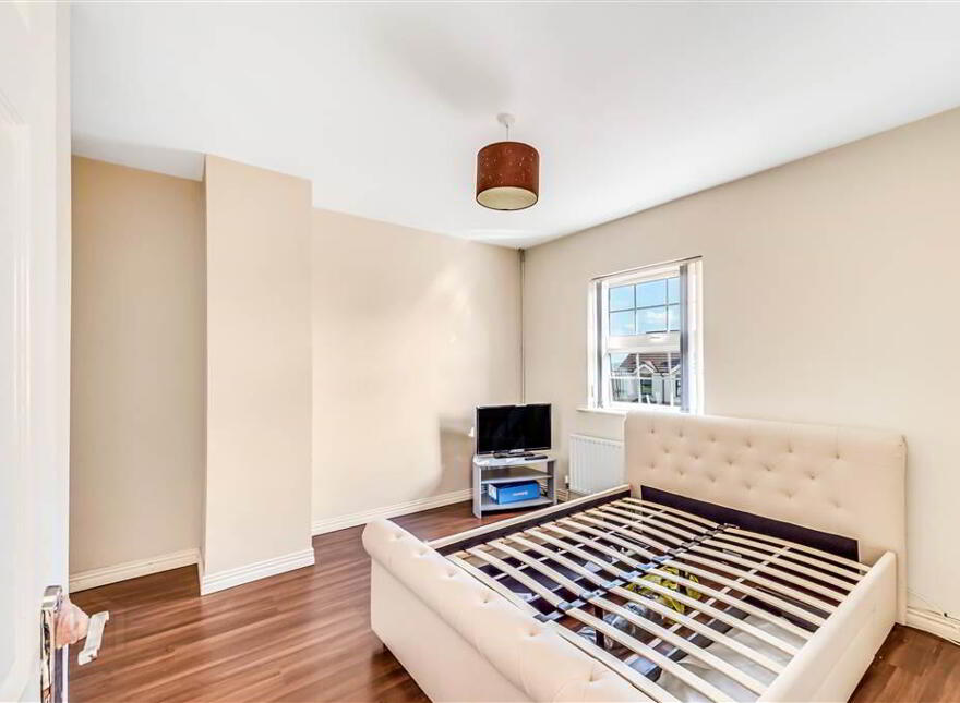 10 Mount Eagles Link, Stewartstown Road, Belfast, BT17 0FY