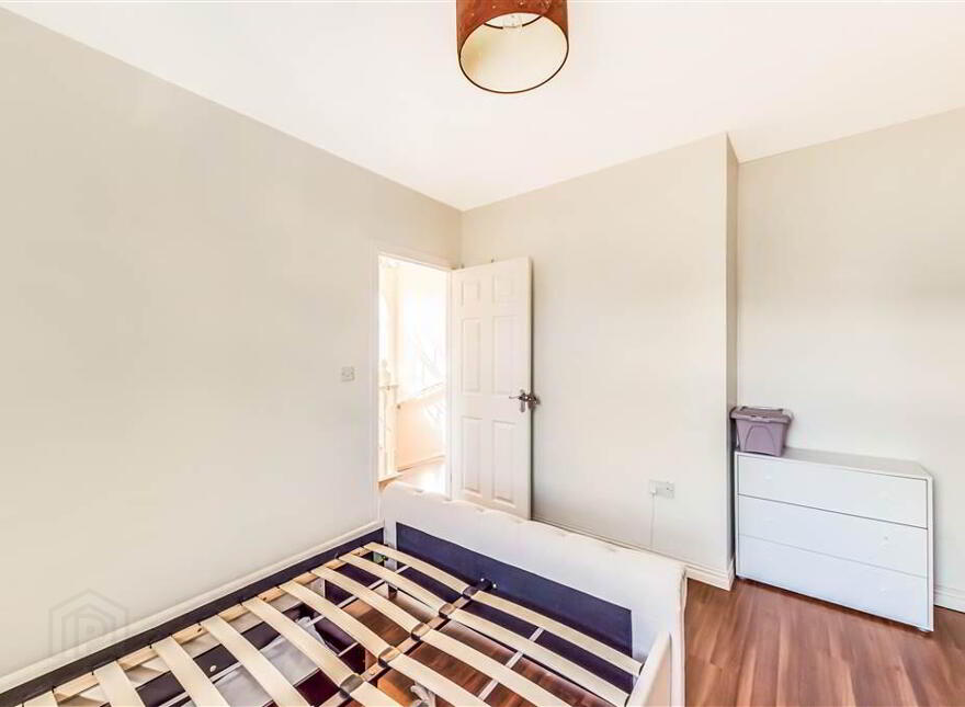 10 Mount Eagles Link, Stewartstown Road, Belfast, BT17 0FY