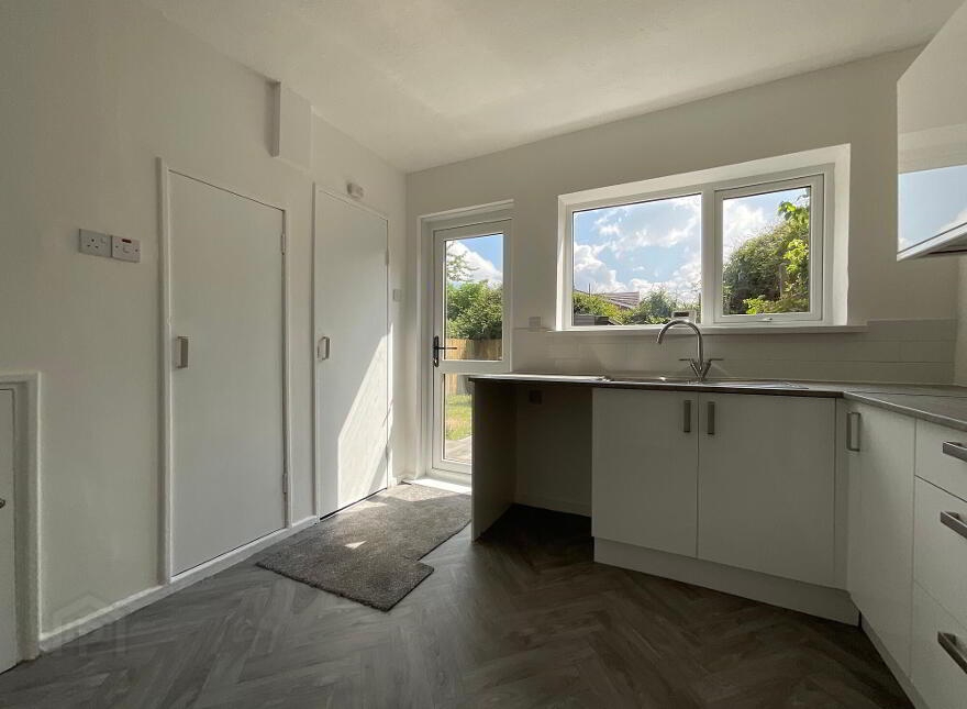 38 Highland Parade, Belfast, BT13 3RB
