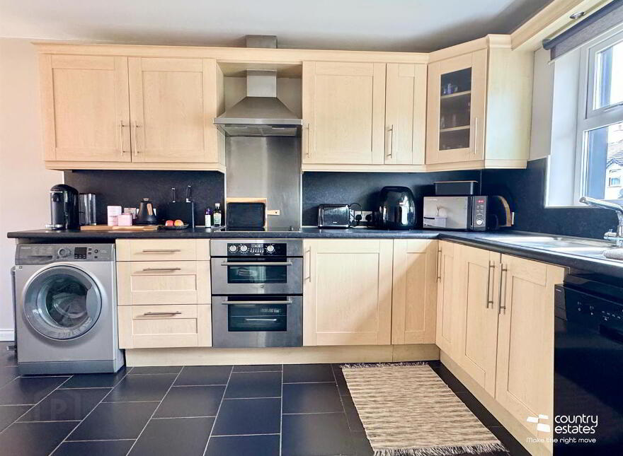 50 Huntingdale Green, Ballyclare, BT39 9FL