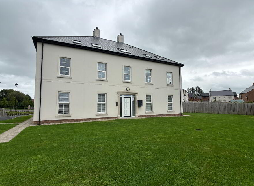 Apt 1 24 Foxwood Hall, Lurgan, BT66 7XS