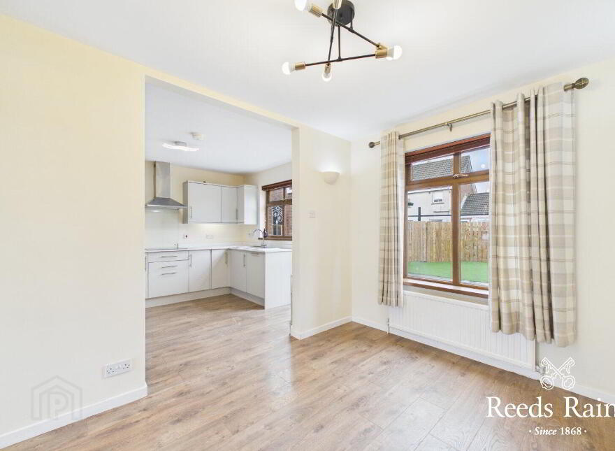 14 Highgrove, Lisburn, BT27 5AX