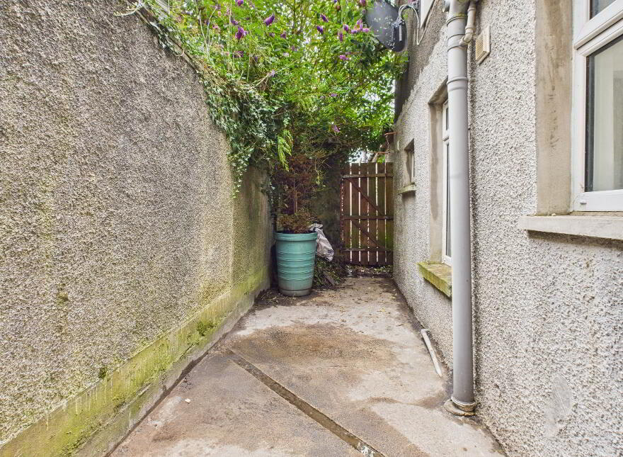 4 Donaghadee Road, Bangor, BT20 5RU