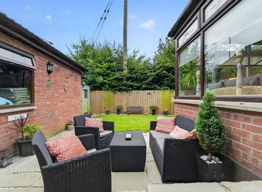 137 Oakhurst Avenue, Belfast, BT10 0PD