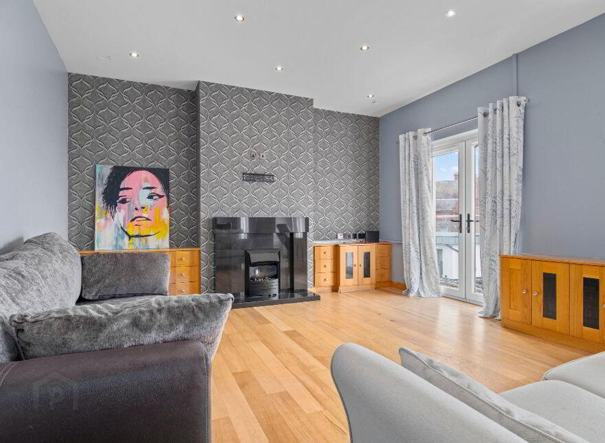 22 Peninsula Apartments, Eglinton Street, Portrush, BT56 8DX