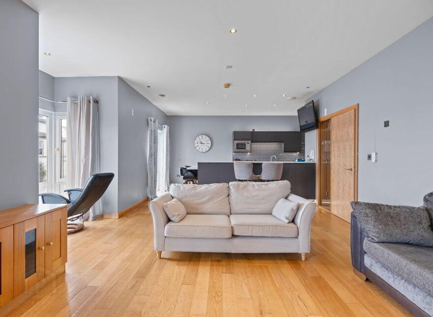 22 Peninsula Apartments, Eglinton Street, Portrush, BT56 8DX
