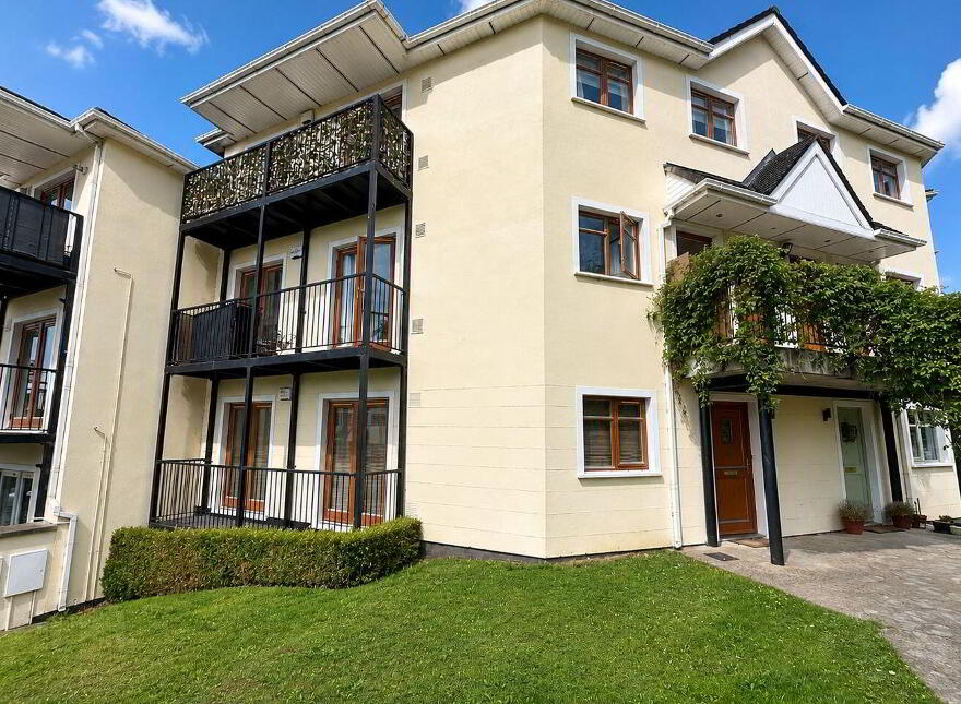 40 The Rectory, Stepaside, D18D4P3
