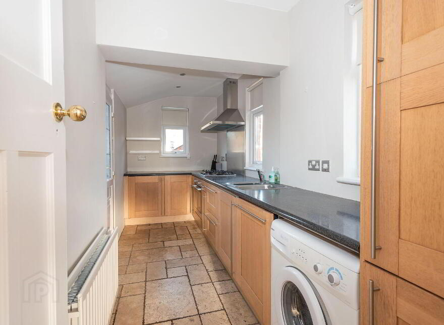 25 Belvedere Park, Belfast, BT9 5GS