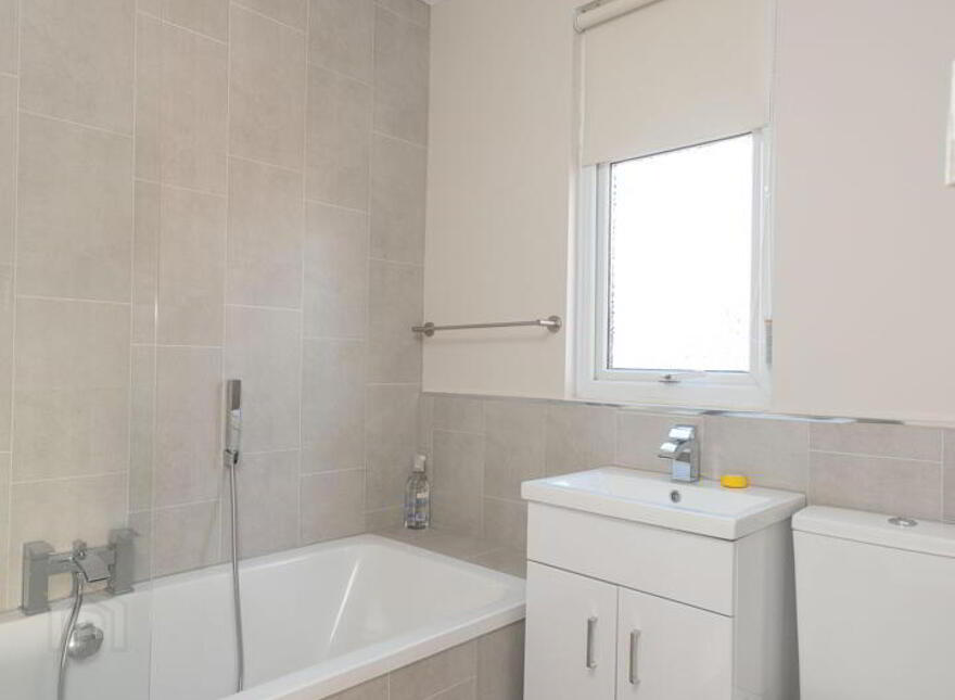 25 Belvedere Park, Belfast, BT9 5GS