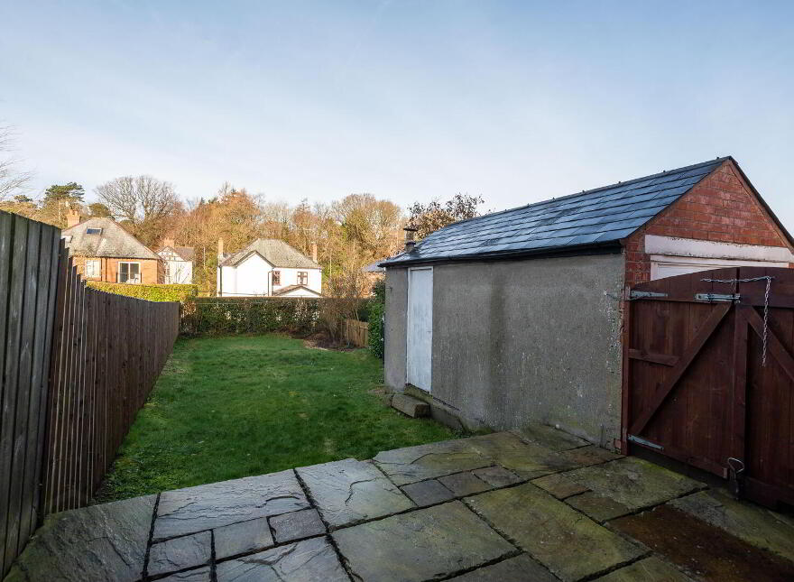 25 Belvedere Park, Belfast, BT9 5GS