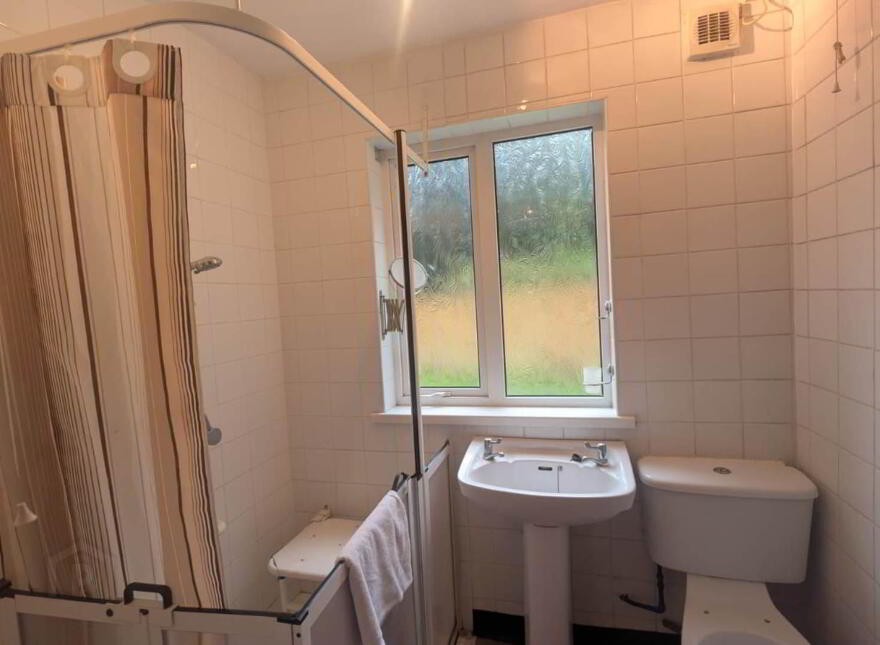 27 Ardgart Place, Newtownabbey, BT37 9AW