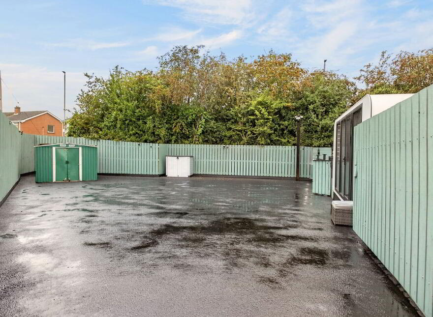 10 Berkley Court, Crumlin, BT29 4FT