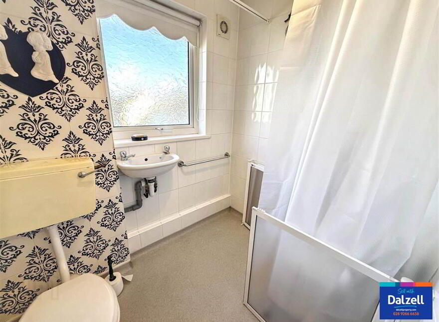 45 Drumbeg Drive, Lisburn, BT28 1PA