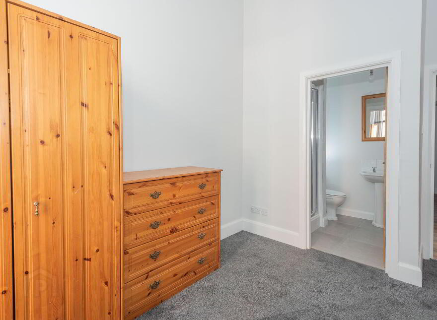 203 Lucas Building, Ormeau Avenue, Belfast, BT2 8HB