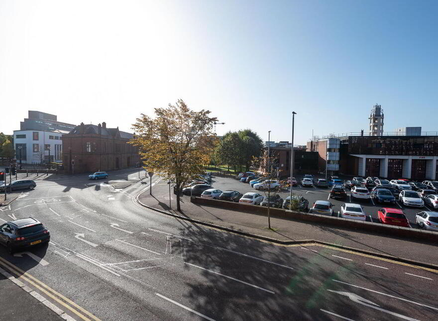 203 Lucas Building, Ormeau Avenue, Belfast, BT2 8HB