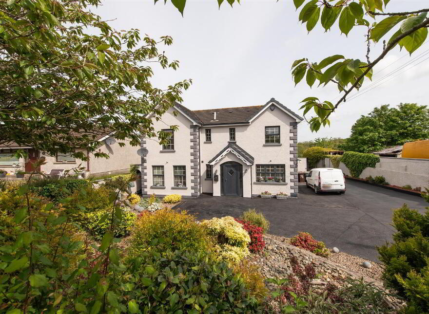 76 Commons Road, Ballykinler, Downpatrick, BT30 8DG