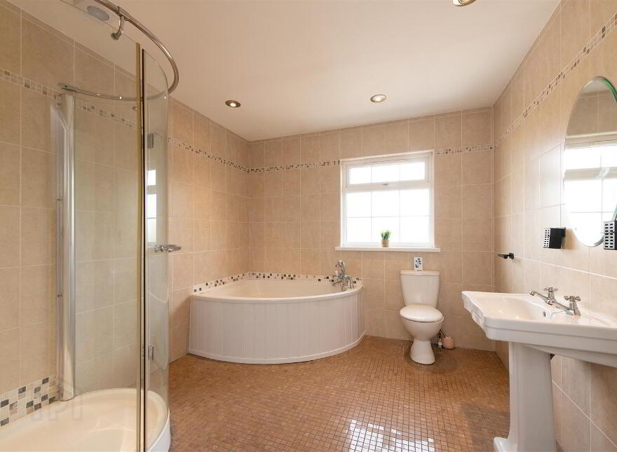 76 Commons Road, Ballykinler, Downpatrick, BT30 8DG