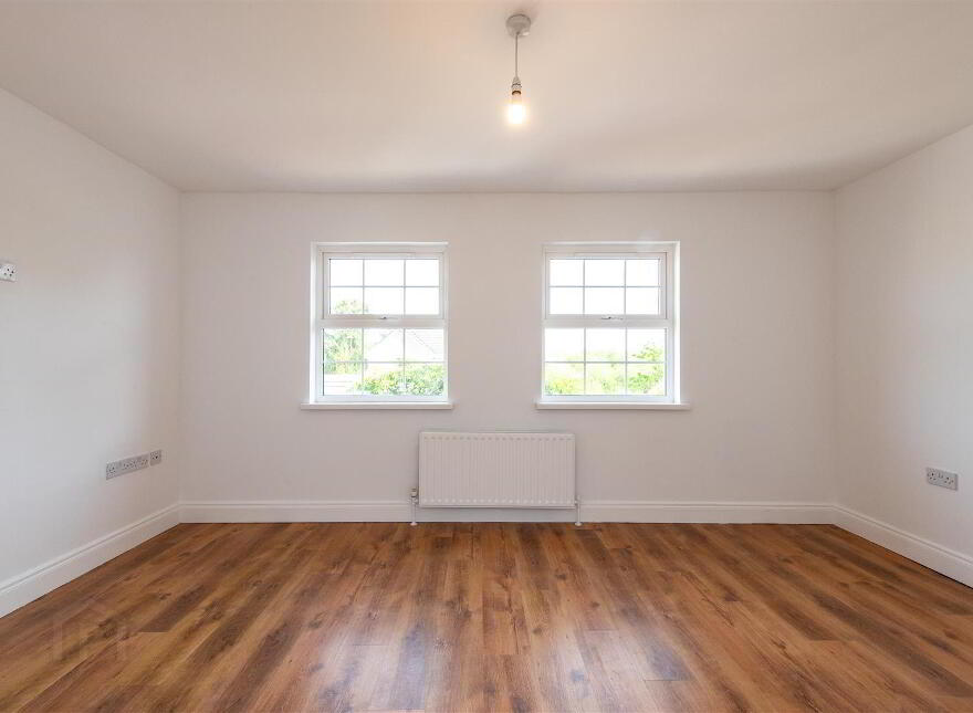 76 Commons Road, Ballykinler, Downpatrick, BT30 8DG