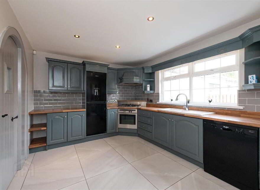 76 Commons Road, Ballykinler, Downpatrick, BT30 8DG