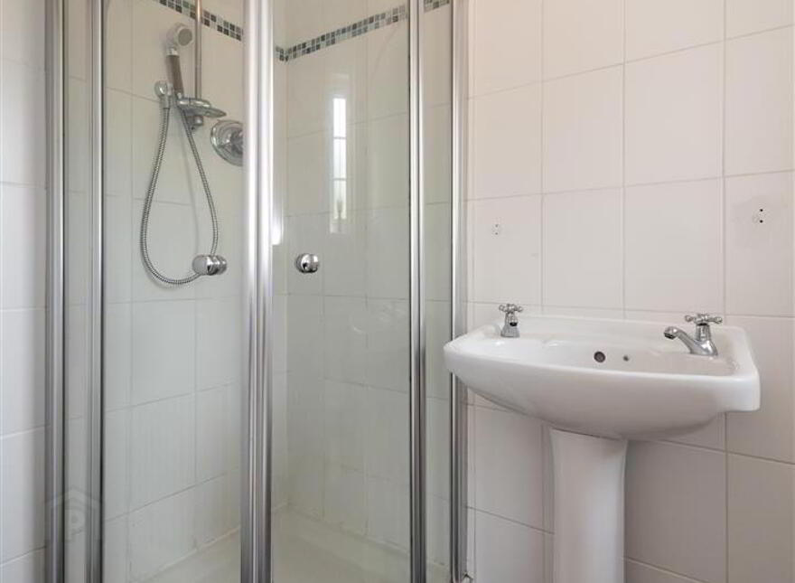 76 Commons Road, Ballykinler, Downpatrick, BT30 8DG