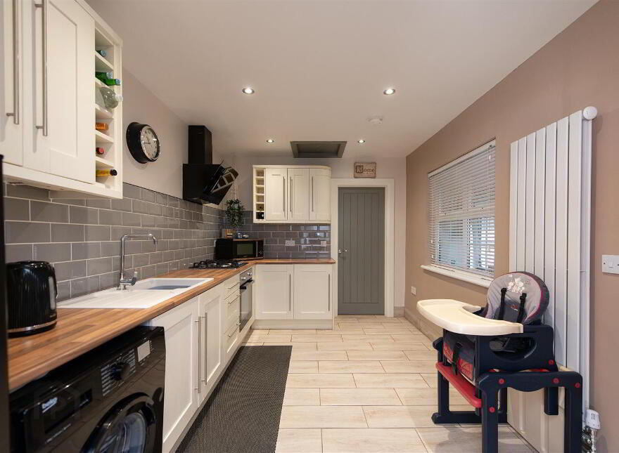 76 Commons Road, Ballykinler, Downpatrick, BT30 8DG