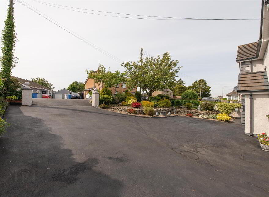 76 Commons Road, Ballykinler, Downpatrick, BT30 8DG