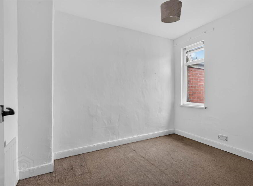 47 Rosebery Road, Belfast, BT6 8JA