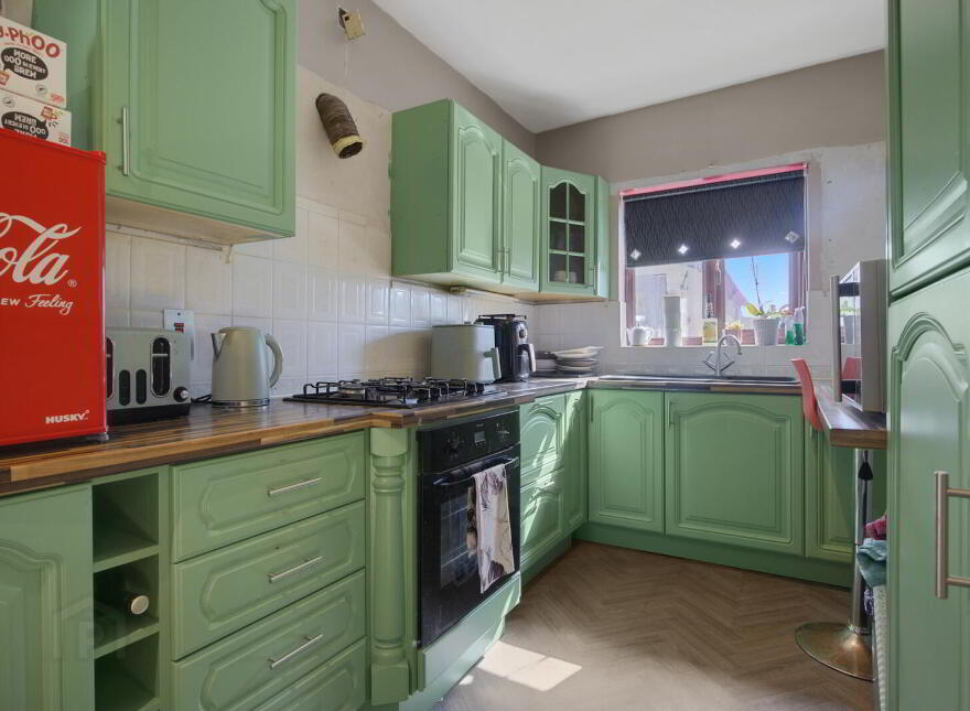 31 Loopland Gardens, Belfast, BT6 9EB