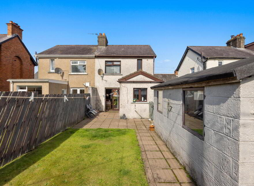 31 Loopland Gardens, Belfast, BT6 9EB
