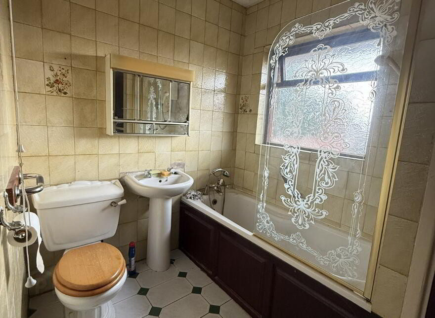 30 Arthur Avenue, Belfast, BT36 7EJ