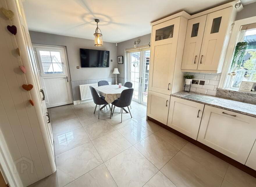 8 Wood Hill, Newry, BT35 8DP