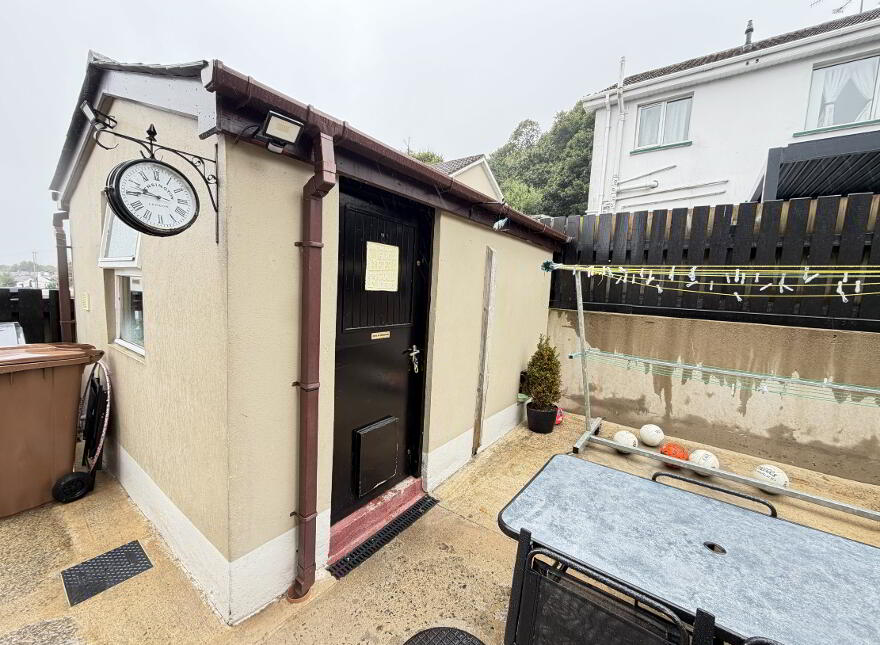 8 Wood Hill, Newry, BT35 8DP