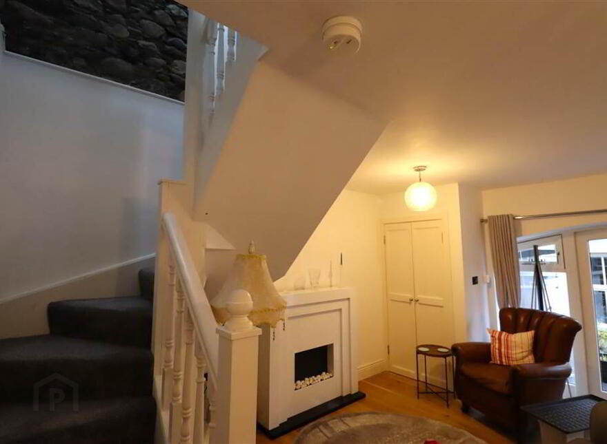 14A Park Street, Hillsborough, BT26 6AL