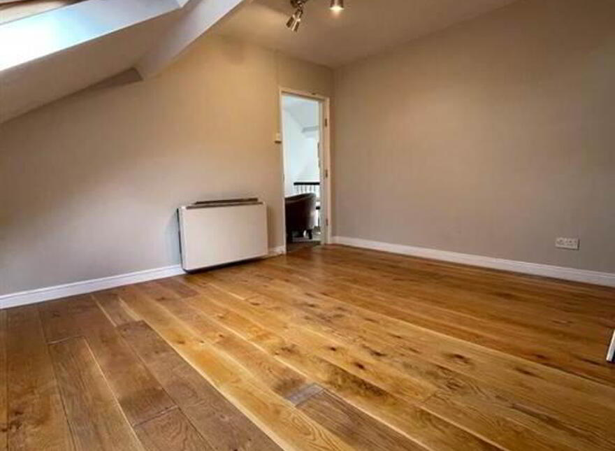 100 Lisburn Road - Office 7, Belfast, BT9 6AG
