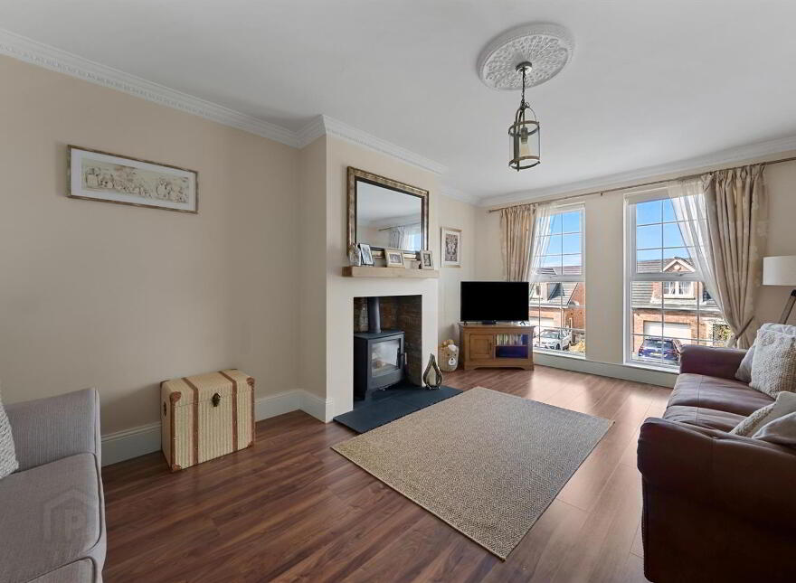 8 Demesne Hollow, Downpatrick, BT30 6WF