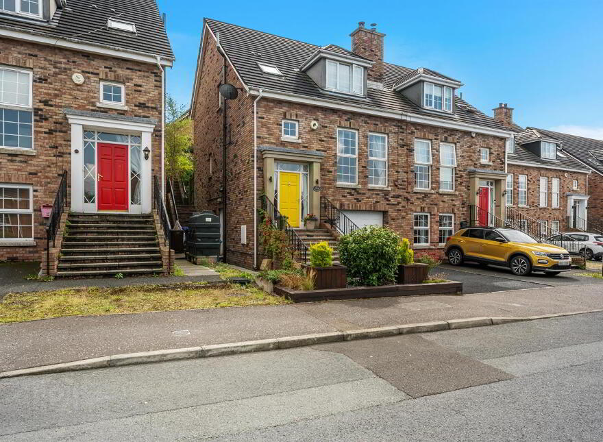 8 Demesne Hollow, Downpatrick, BT30 6WF