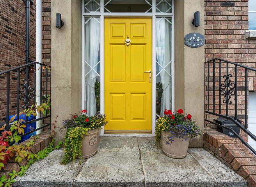 8 Demesne Hollow, Downpatrick, BT30 6WF