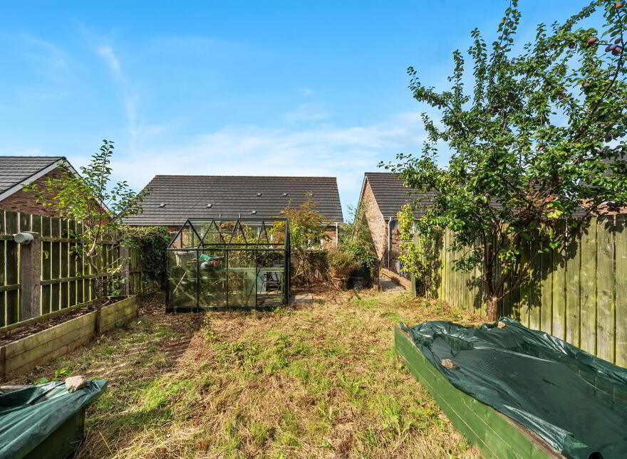 8 Demesne Hollow, Downpatrick, BT30 6WF