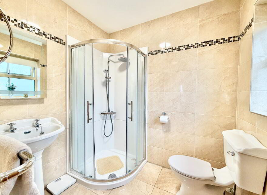 Knockduff Upper, Meelin, Newmarket, P51H6F6