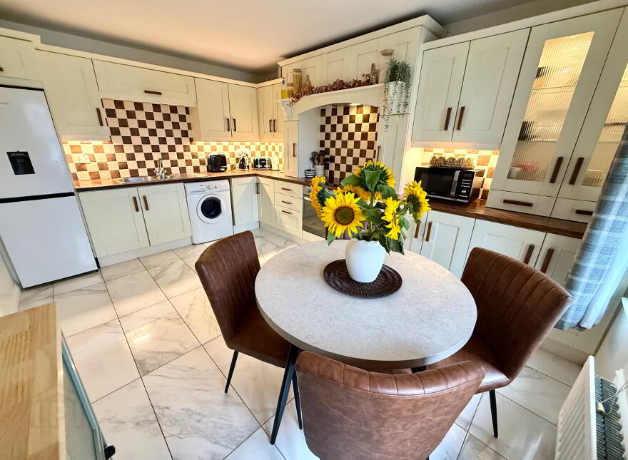 8 Oranmore Park, Derry, BT48 0JP