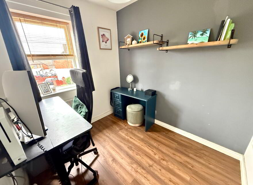 8 Oranmore Park, Derry, BT48 0JP
