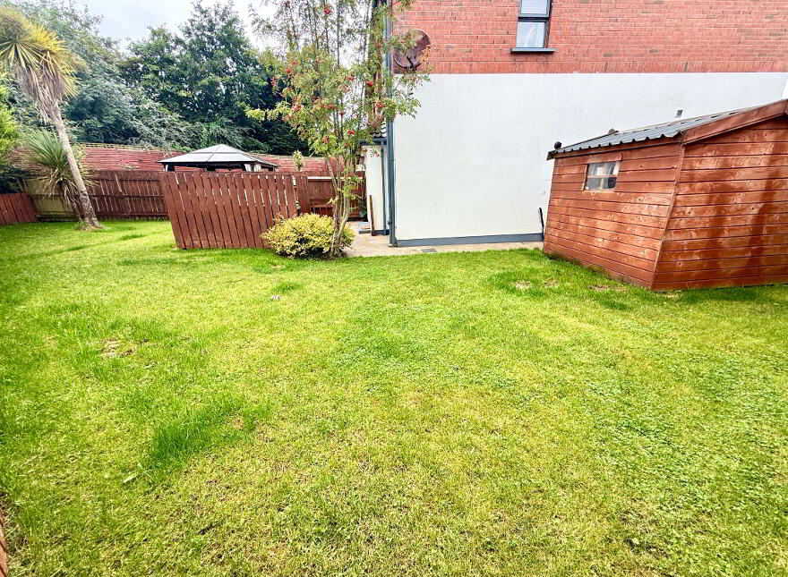 8 Oranmore Park, Derry, BT48 0JP
