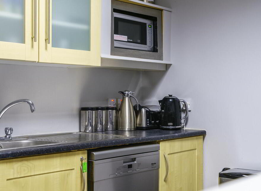 2 Garvey Studios, 2-14 Longstone Street, Lisburn, BT28 1TP