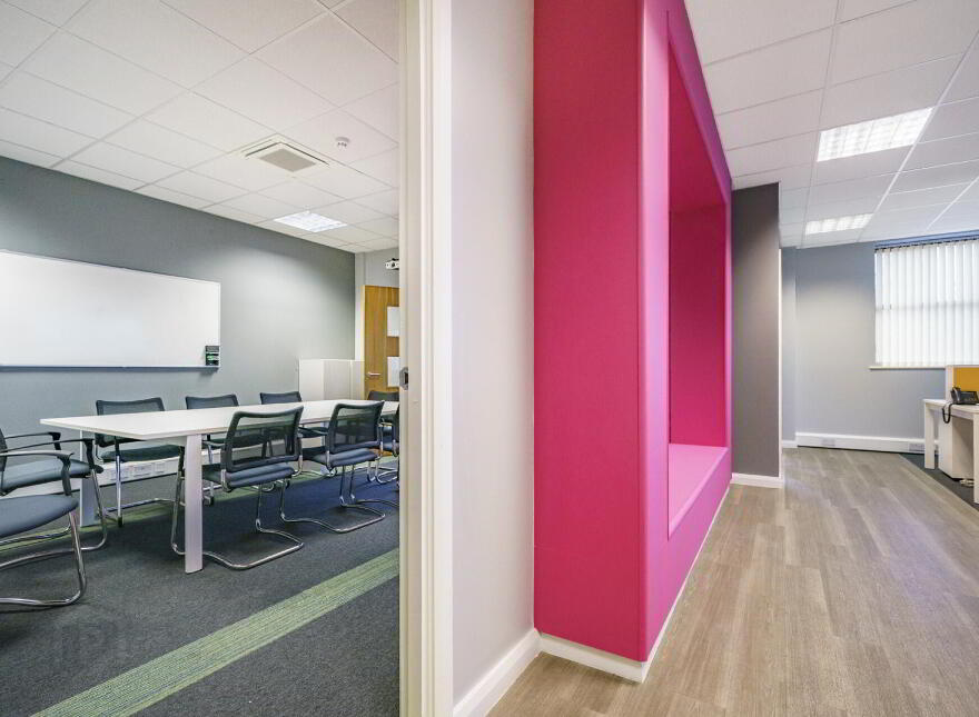 2 Garvey Studios, 2-14 Longstone Street, Lisburn, BT28 1TP