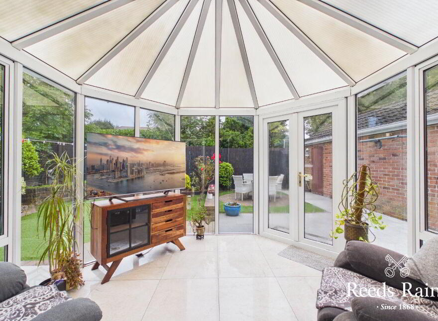 38 Parkland Avenue, Lisburn, BT28 3JP