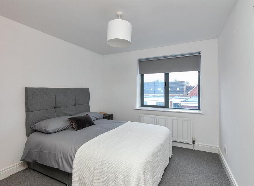 10 Lesley Plaza, Belfast, BT9 6JN