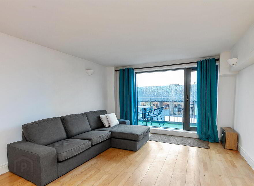 10 Lesley Plaza, Belfast, BT9 6JN