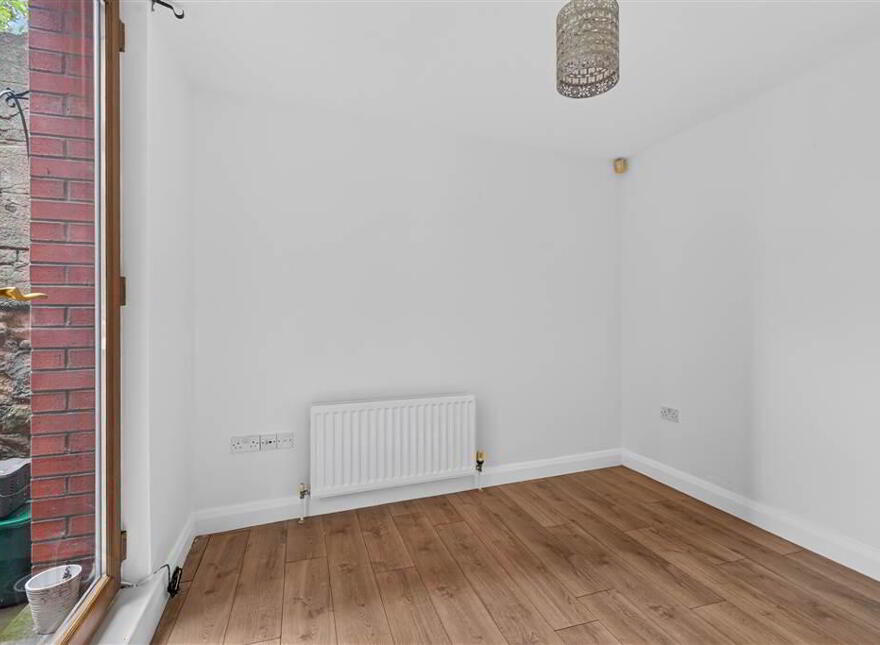 4 Grovefield Street, Off Woodstock Road, Belfast, BT6 8BA