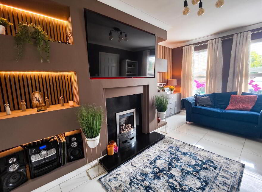 30 Wolfhill Manor, Belfast, BT14 8DE